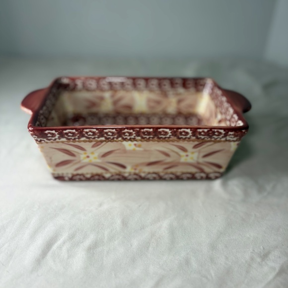 Temptations By Tara Ovenware Baking Loaf Pan Old World Cranberry/Red 1.5 Qt. - Picture 4 of 8